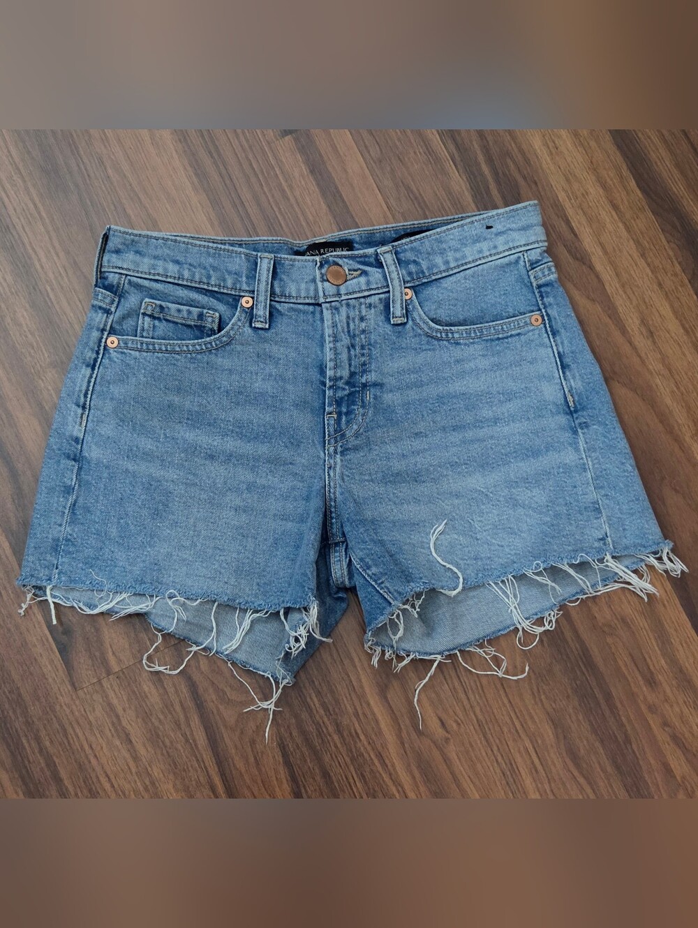 Banana Republic Mid Rise Light Blue Frayed Hem Denim Shorts